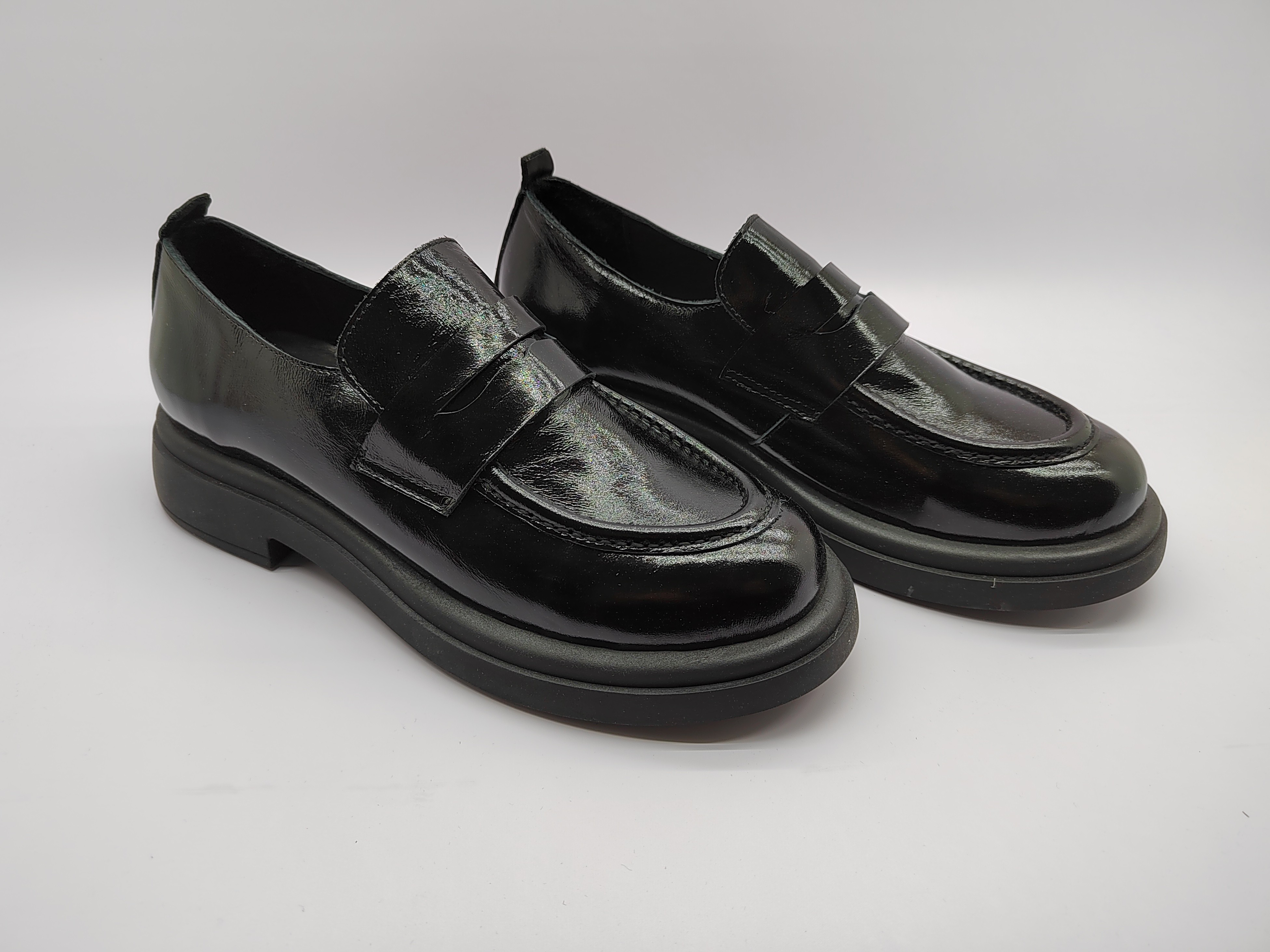 Cipele Bueno 24WZ4000 VICTOR BLACK